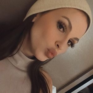 Meet your Posher, Kara